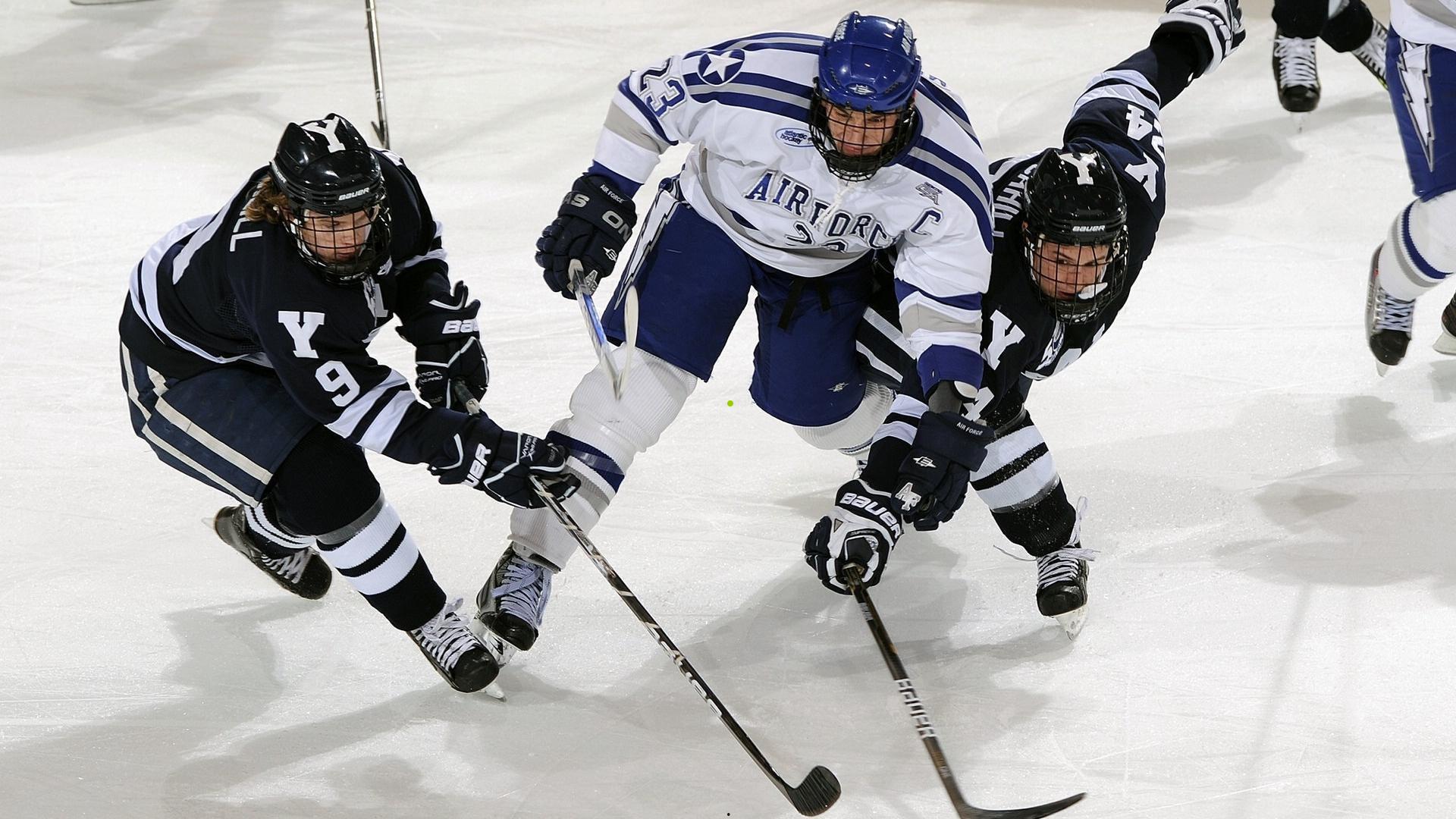 【足彩网】亚足联官方公布裁判名单，傅明领衔中国裁判组执法日本对阵加纳焦点战