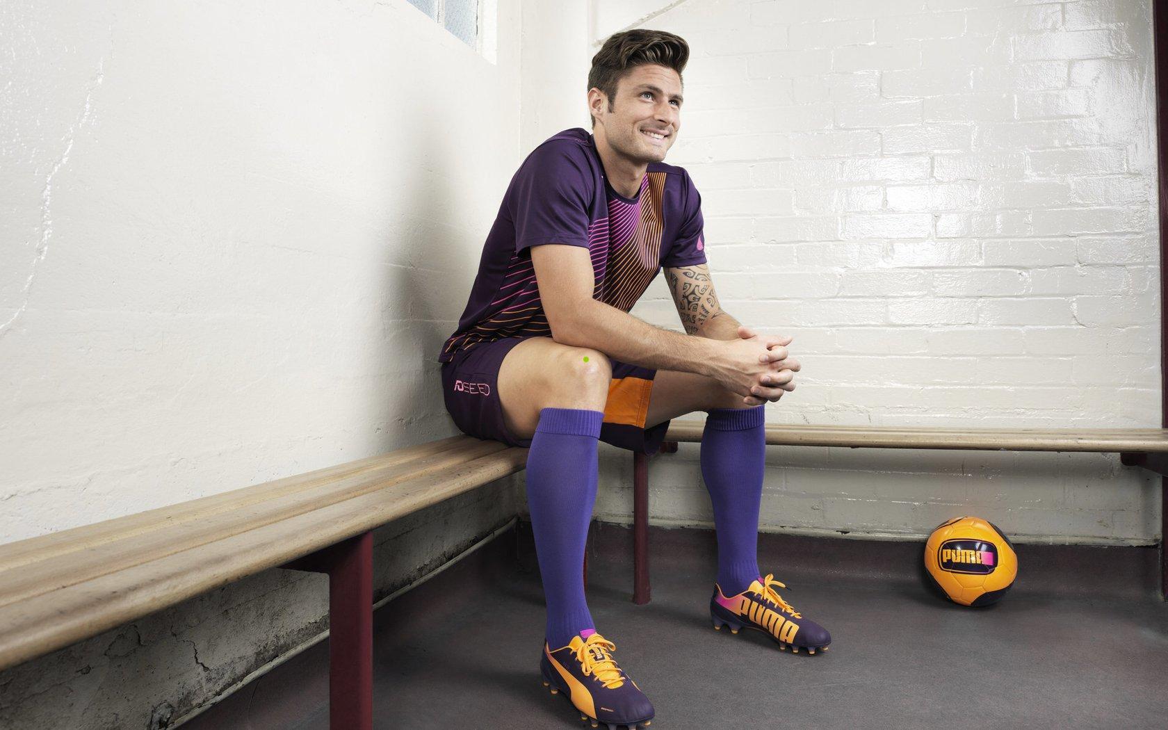 足彩网_中超保级专家再演神级逆转,赛季首胜保级任务过半